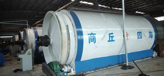 Q245R Boiler Steel Reactor Plastic to Diesel Conversion Machine with 10 Tons Capacity