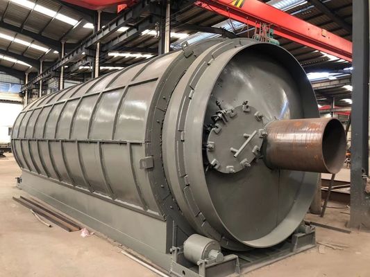 17.5 kW Power Pyrolysis Oil Tire Recycling Machine With High Oil Yield