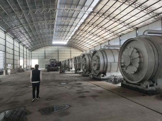 10T/Day Capacity Pyrolysis Equipment For Converting Plastic Into Diesel Fuel